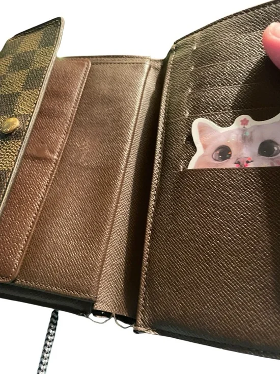 Louis Vuitton Victorine Wallet – Damier Ebene Canvas – Compact Bifold - Picture 9 of 13